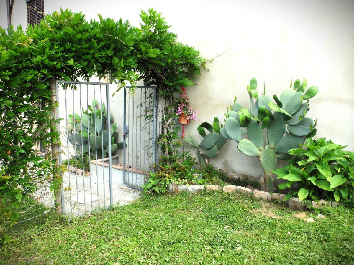 La Cheta Monsagrati Exterior foto